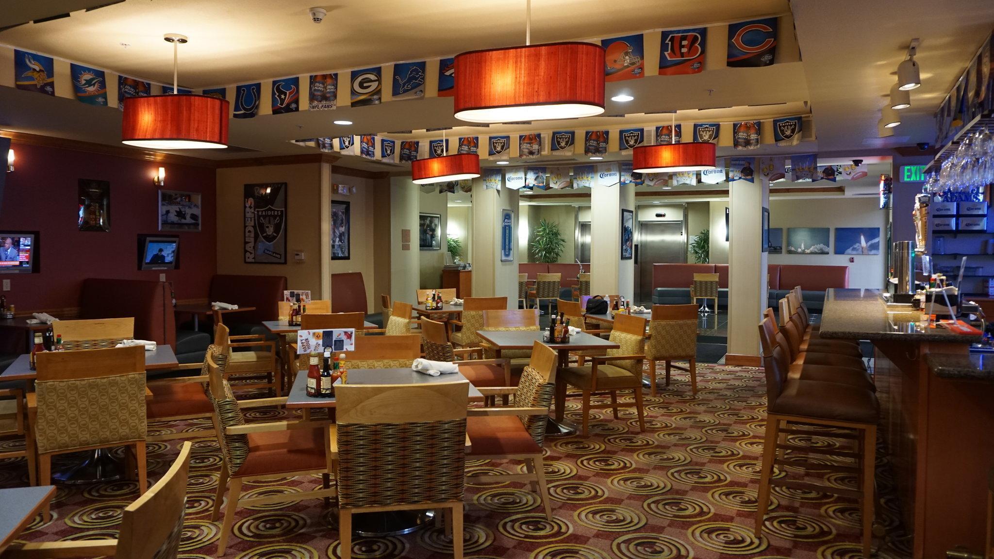 Hotel Airport By Ihg