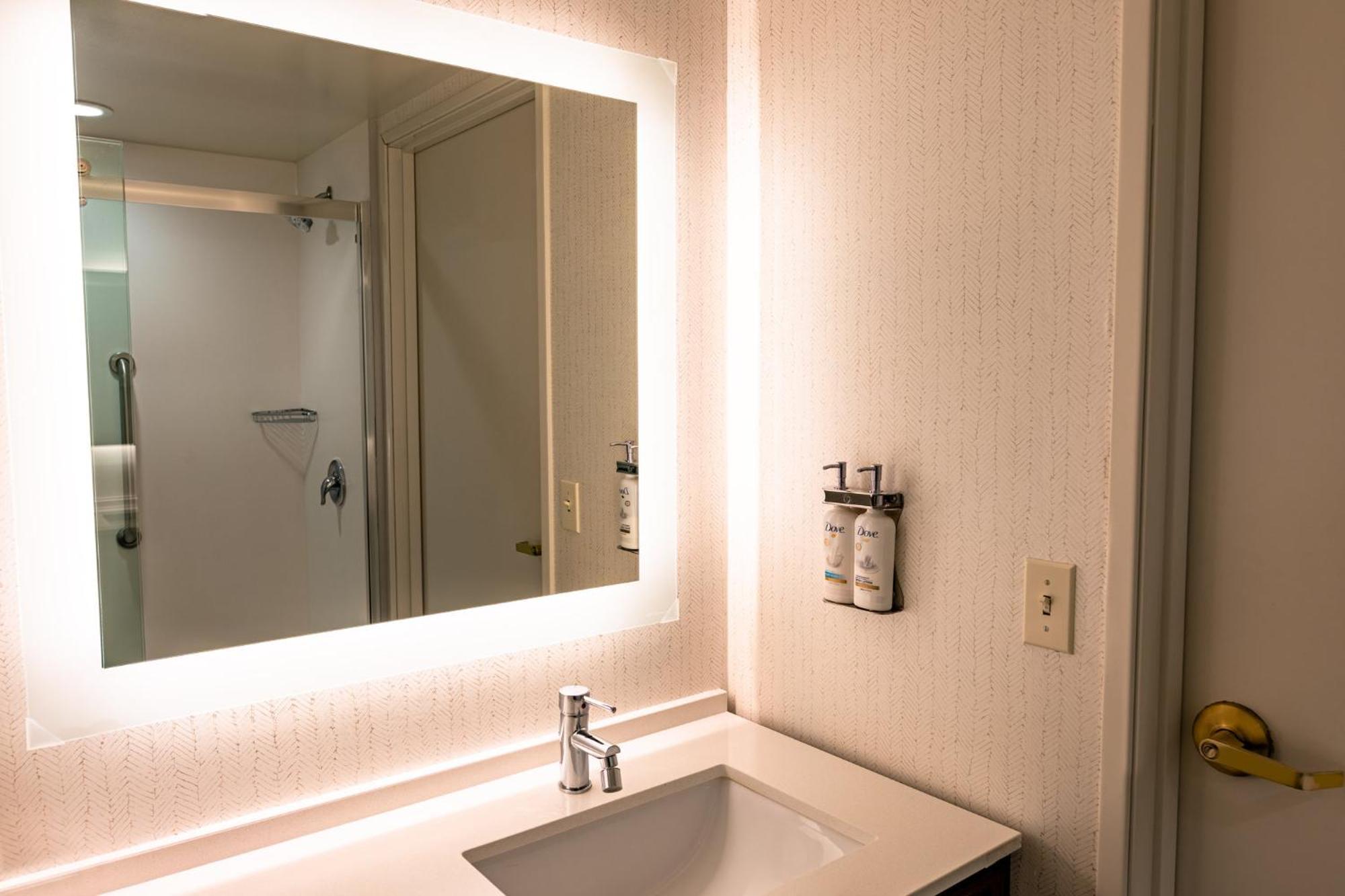 Hotel Airport By Ihg Oakland