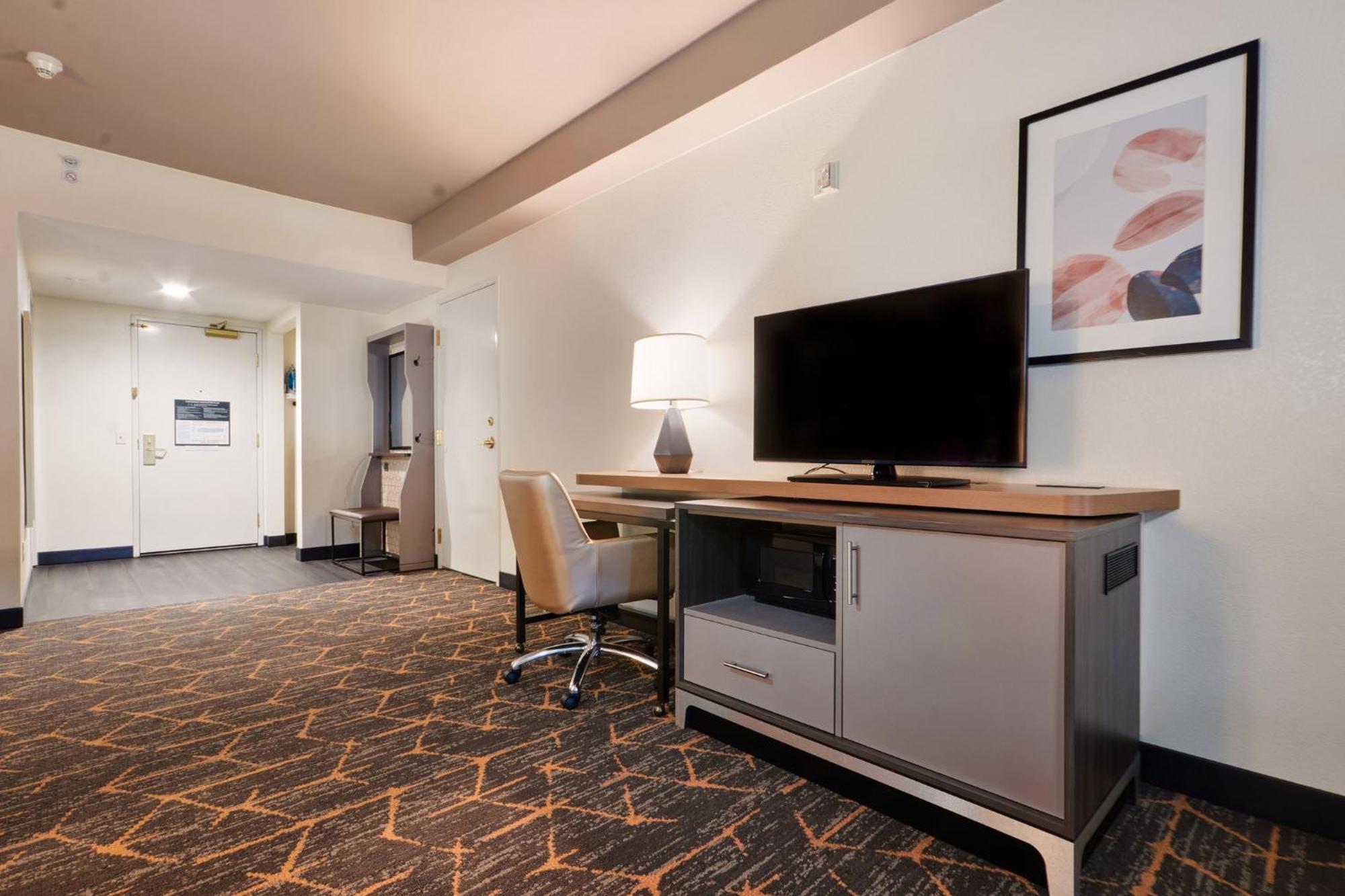 Airport By Ihg 3* Oakland